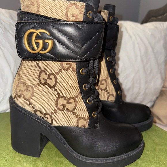 Gucci Women's Black and Beige Ankle Boots - Picture 1 of 8